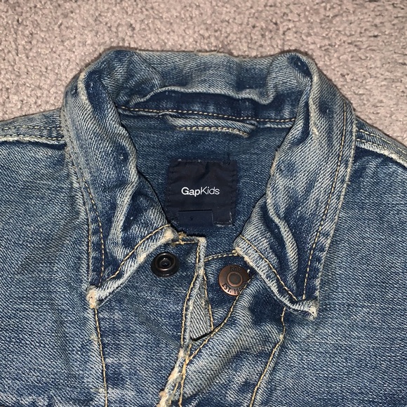 GAPkids jean jacket size XS - Picture 4 of 7